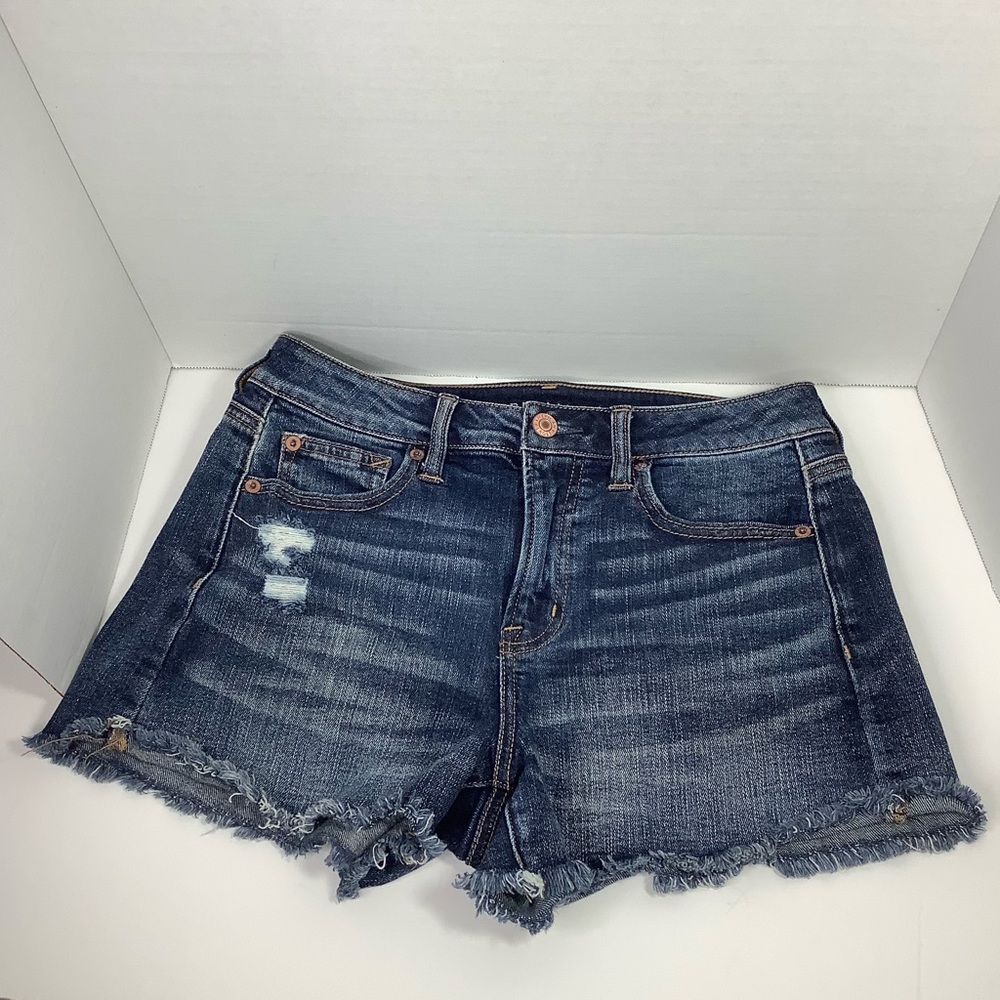American eagle distressed shorts